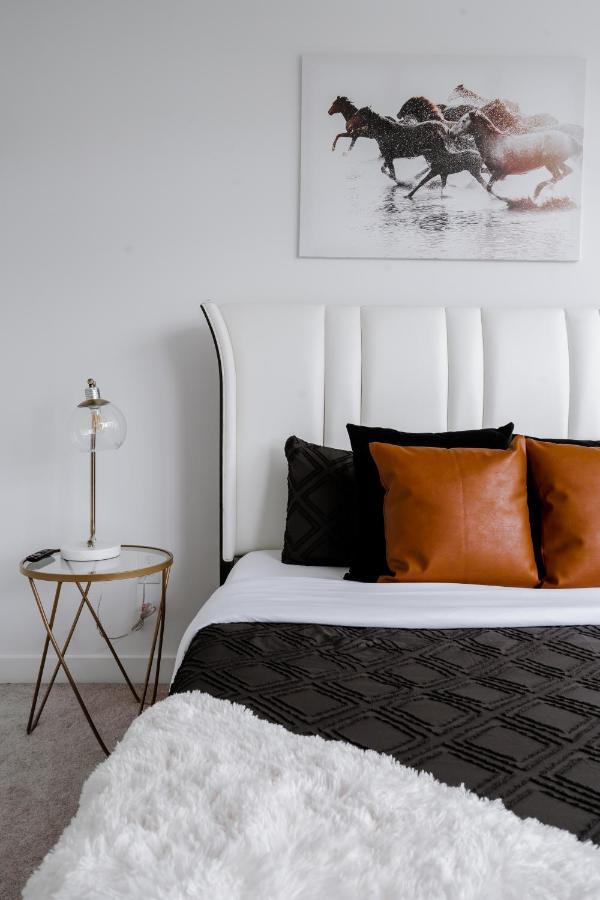 Apartamento The Perfect Getaway Toronto Exterior foto